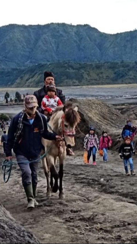 Ada Puncak Ritual Wulan Kapitu Tengger, Akses ke Wisata Bromo Dibatasi di Jam-Jam Ini