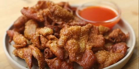 Cara Membuat Kulit Ayam Krispi Tanpa Tepung yang Jarang Diketahui