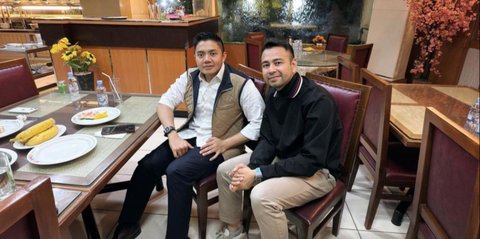 Viral Foto Bareng Mayor Teddy dan Raffi Ahmad di Pagi Hari: Selamat Subuh, Ayo Bangun Solat