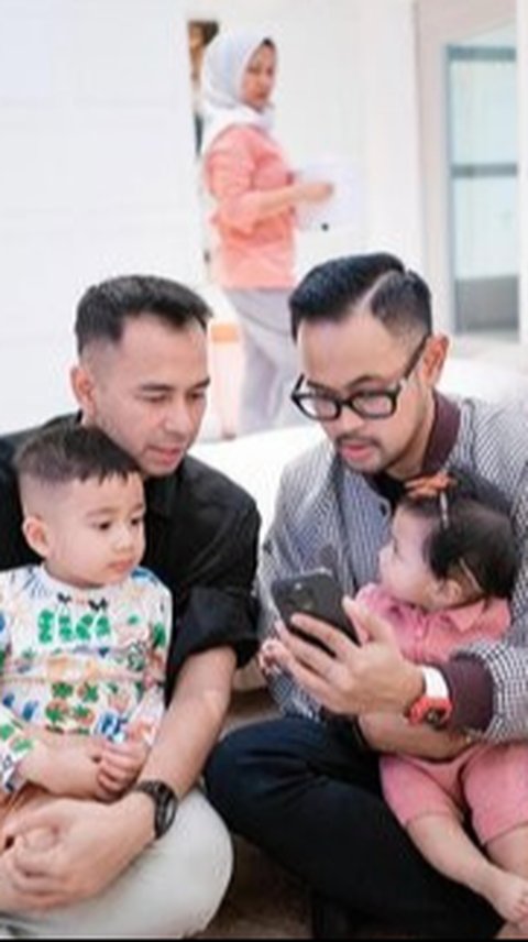 Potret Keakraban Raffi Ahmad dan Gilang Juragan99, Asik Main Bareng Rafathar, Rayyanza hingga Baby Lily