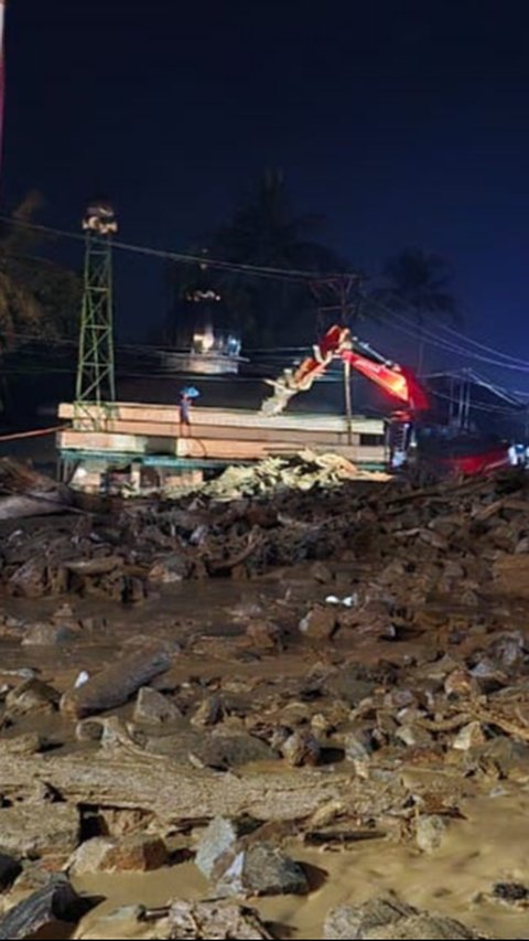 Potret Mengerikan Banjir Bandang Terjang Aceh Tenggara Bikin Jalan Nasional Kutacane-Medan Lumpuh