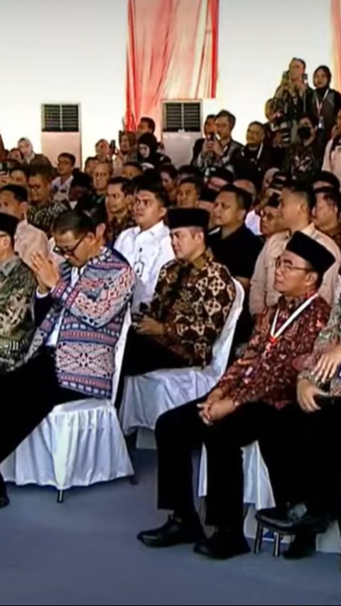 VIDEO: Ekspresi Teddy Kena Tegur Prabowo Gara-Gara ini: Menghadap Saya Habis ini!