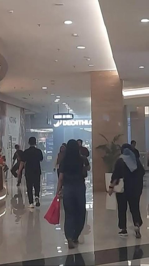 Pakuwon Mall Jogja Kebakaran, Pengunjung Dievakuasi