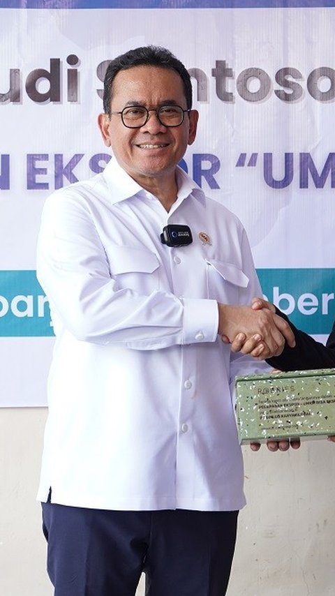 Mendag Lepas Ekspor Produk Empat UMKM dari Jatim Senilai Rp3,9 Miliar