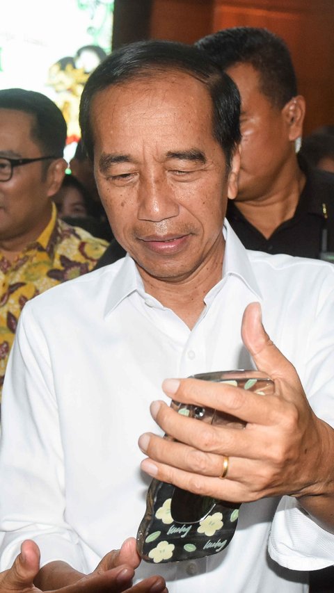 Jokowi Dipecat PDIP, Viva Yoga: Kalau Beliau Bersedia Masuk PAN Kami Sangat Senang