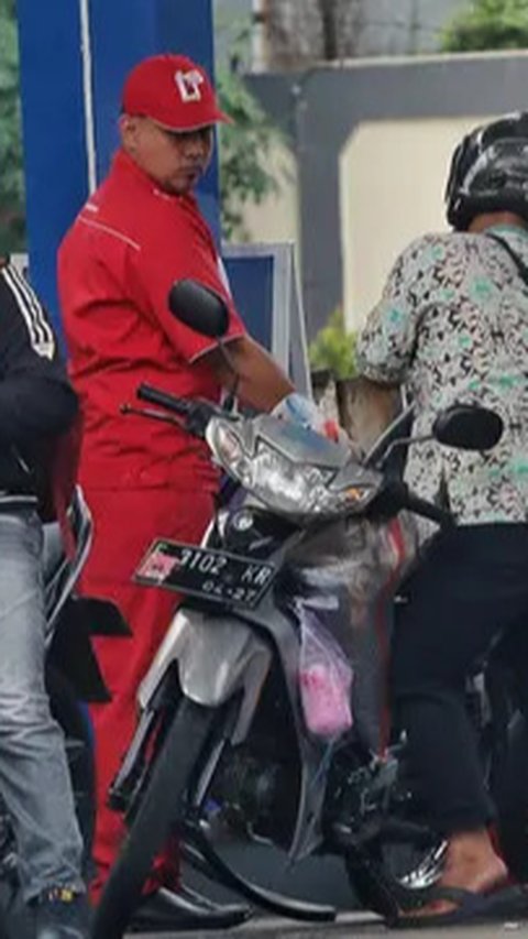 Menteri UMKM Estimasi Ada 5 Juta Motor Ojol Berhak Tenggak BBM Subsidi, Selain Itu Dilarang