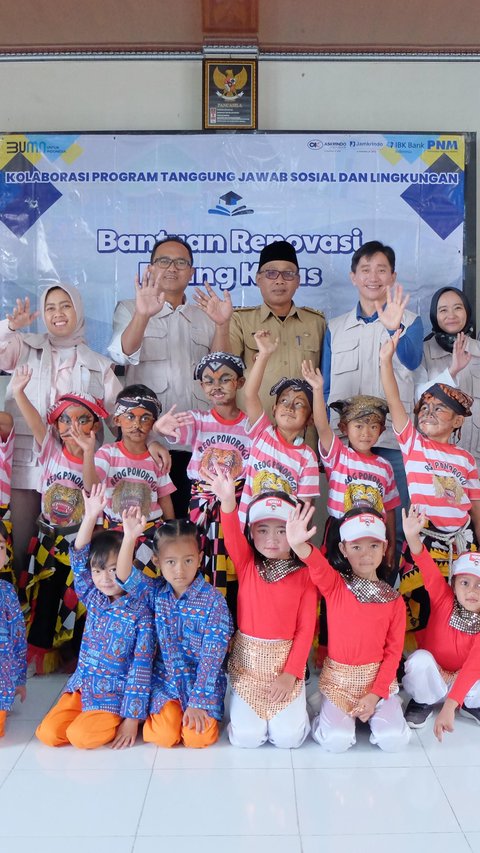 Renovasi TK, PNM Bersinergi Dukung Sarana Belajar yang Nyaman Bagi Anak-Anak Desa