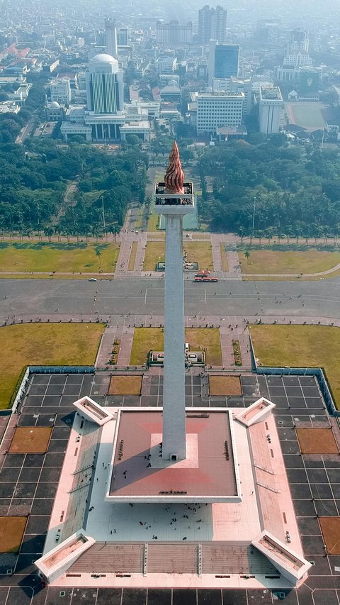 Prabowo Teken UU Perubahan Nomenklatur Jabatan Daerah Khusus Jakarta