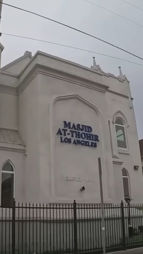 Megah, Potret Masjid At-Thohir di Los Angeles di Sambangi Ustaz Das'ad Latif