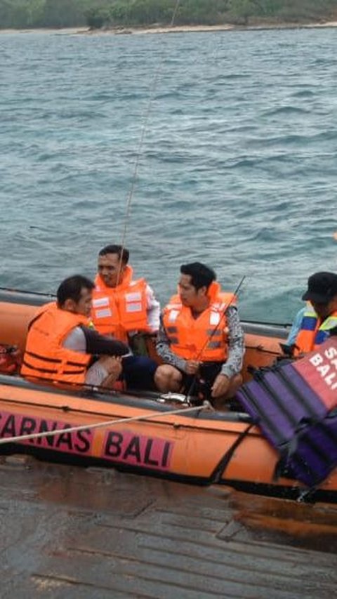 KMP Agung Samudra Kandas di Perairan Selat Bali, Puluhan Penumpang Dievakuasi