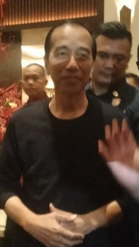 Jokowi Sambangi Hotel Tempat Kumpul TKN, Ini Penjelasan Gibran