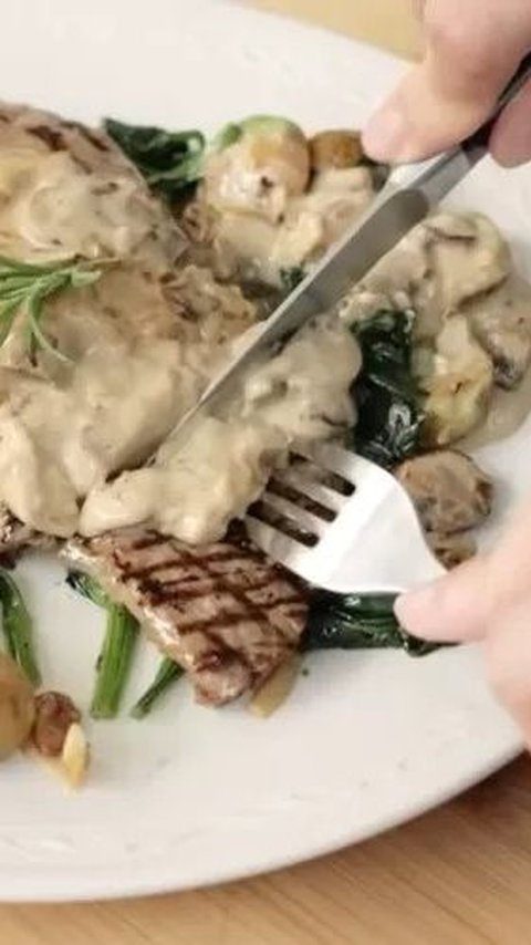 Resep Steak Daging Lokal Saus Jamur ala Chef Devina Hermawan, Rasanya Mewah ala Bintang Lima
