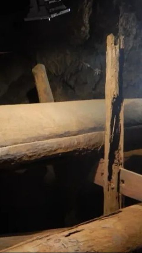 Mystery of the Discovery of a Giant Wooden Coffin in a Cave in Thailand, 2300 Years Old