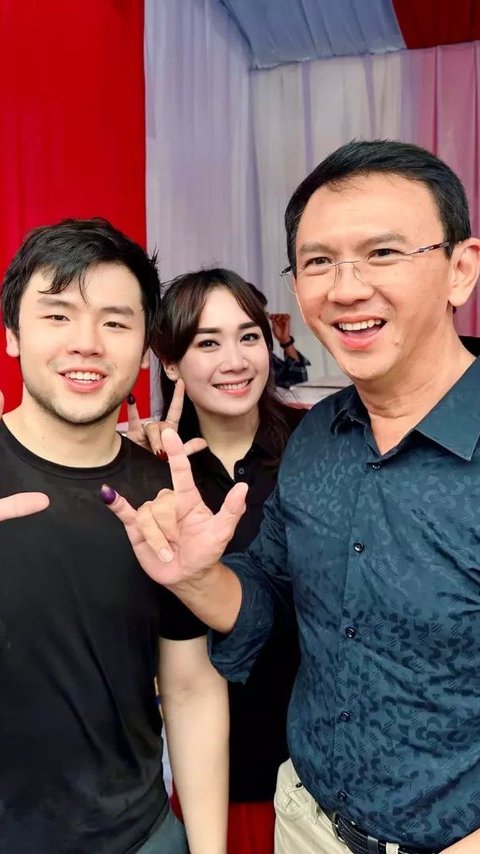Happy After Voting, Picture of Ahok at the Polling Station with Wife and Child