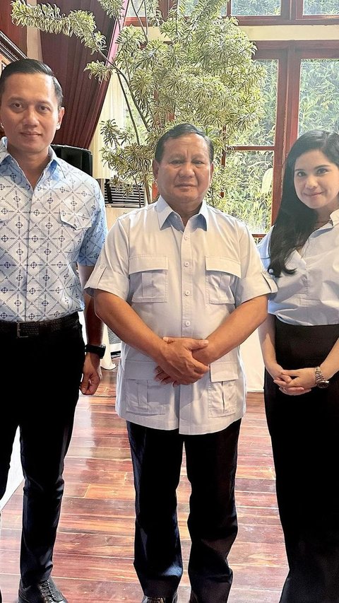8 Portraits of Prabowo Subianto Watching Quick Count of 2024 Presidential Election with Titik Soeharto