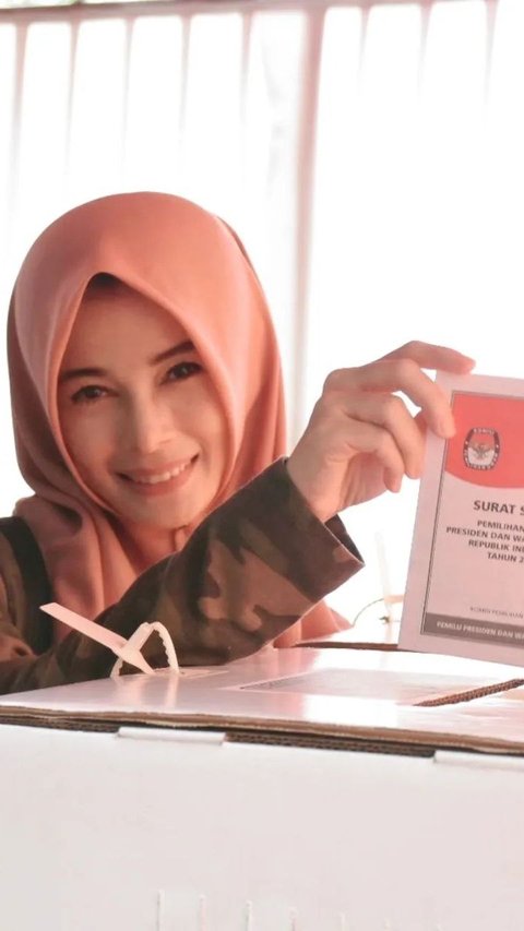 Portrait of Jihan Fahira, which Distracts West Java Voters