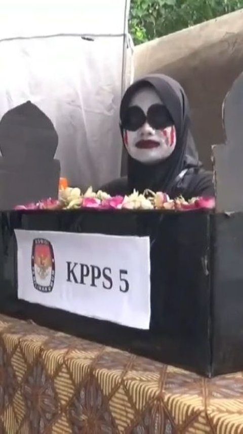 TPS Bertema Horor yang Terletak di Kuburan Ini Viral, Intip Potretnya