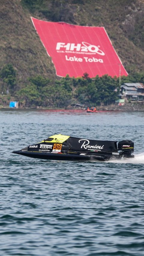 F1 Powerboat Danau Toba 2024 Ditargetkan Sumbang Perputaran Uang hingga Rp2 Triliun