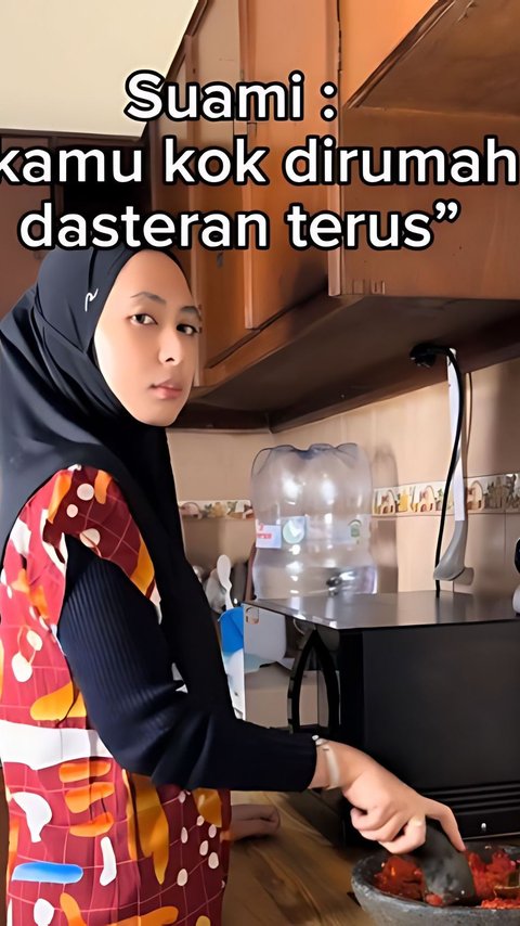 Balas Dendam Menohok Sang Istri Disindir Suami Pakai Daster Terus di Rumah, Langsung Makeup dan Kenakan Baju Pengantin Tiap Hari