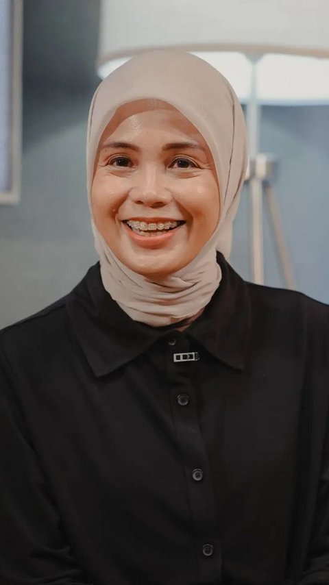 Jadi Istri Pejabat, Siti Atikoh Suprianti Memilih Tidak Punya Tas Branded