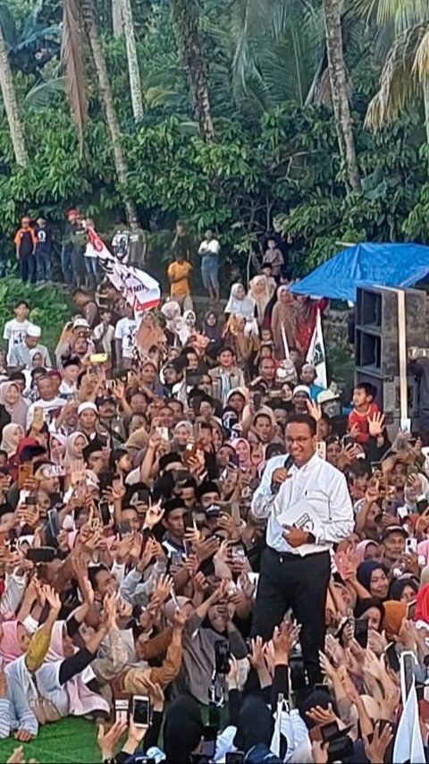 Anies Singgung Foto di Baliho: Republik Ini Memilih Orang Diberi Kewenangan Bukan Dipajang di Kantor Pemerintahan