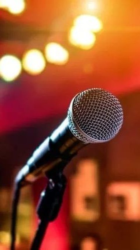 Cerita Penuh Plot Twist Ketika Suami Disuruh Bosnya Pilih LC di Tempat Karaoke, Endingnya Mengejutkan
