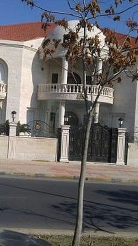 Jarang Tersorot! 10 Potret Rumah Prabowo di Yordania yang Megah Bak Istana & Tercantik di Kota