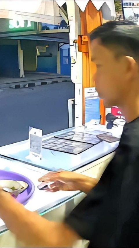 Still a Mystery! Man Shares Tips to Make this Stall Popular, Netizens Say Strange but True