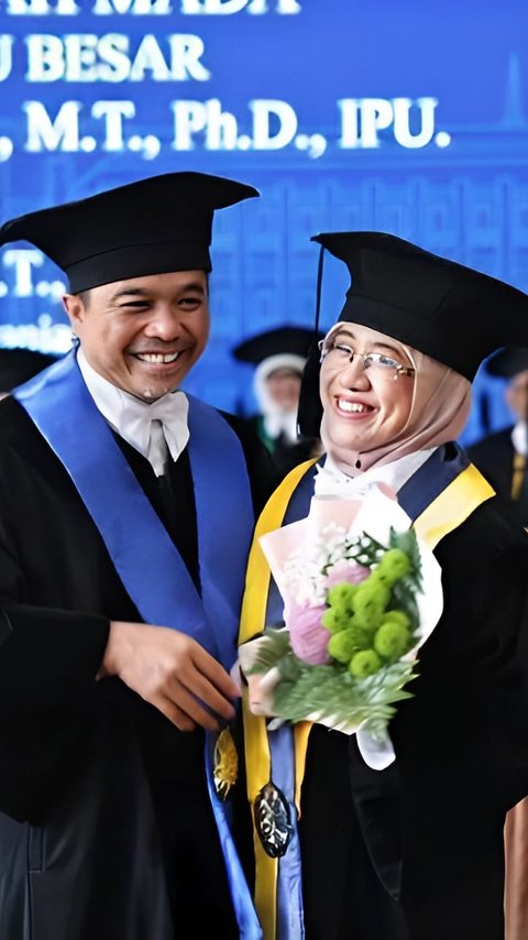 Struggling Together Since Freshman, This Husband and Wife Pair are Appointed as Professors at UGM Simultaneously