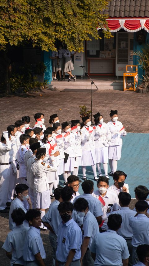 Amanat Pembina Upacara yang Singkat dan Jelas, untuk Berbagai Topik Pembahasan