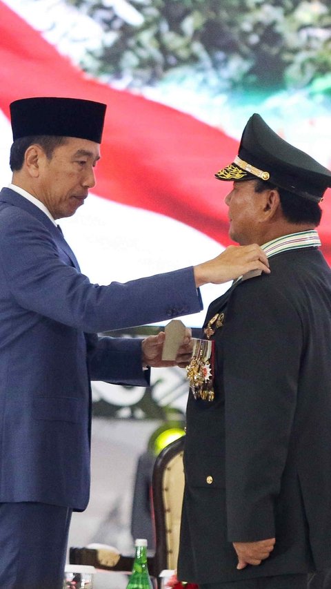 Jenderal Kehormatan Bintang 4 untuk Prabowo, Janji Jokowi yang Ditepati