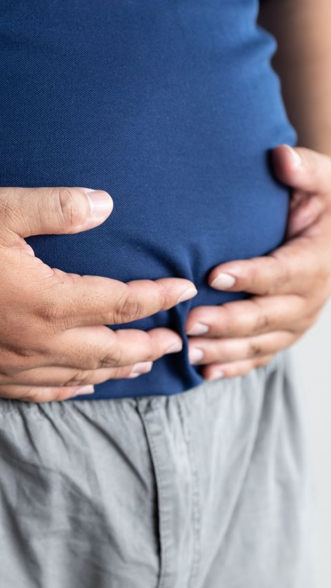 Still Bloated Stomach Even Though on a Diet? It Could be Due to Staying Up Late