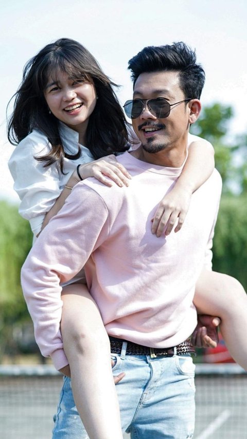 Looks Happy Traveling in Switzerland, Denny Sumargo is Protested by his Wife