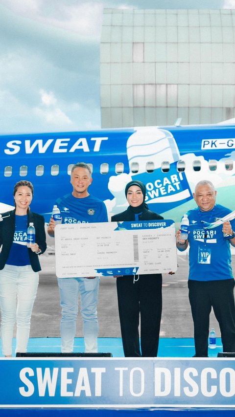 Dukung Sport Tourism Indonesia, Pesawat Garuda Indonesia Ditempel Livery Pocari Sweat