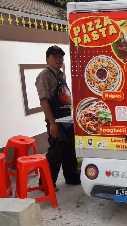Naik Kelas, Mantan Tukang Cuci Piring di Jakarta Timur Sukses Jualan Pizza di Bajaj, Punya Cita-cita Mulia Ini