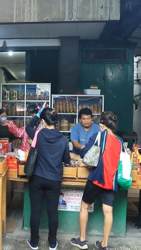 Mengunjungi Pasar Lama Kota Tangerang, Suguhkan Ragam Kuliner sampai Pernak Pernik Khas Imlek