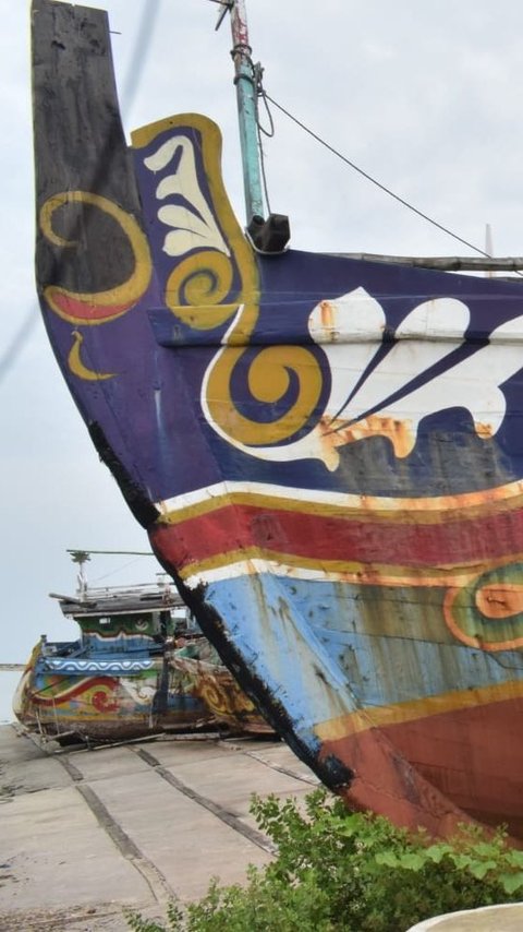 Puluhan Tahun Lalu Selamatkan Penumpang Kapal Van der Wijck, Begini Proses Pembuatan Perahu Ijon-Ijon Lamongan