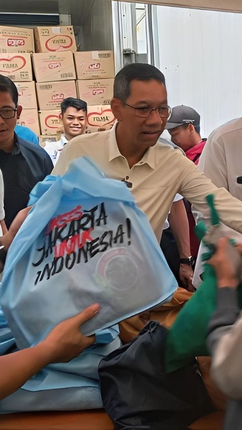 The Controversy of Cheap Basic Necessities from the DKI Jakarta Provincial Government Using Light Blue Bags, Cak Imin: No Shame!