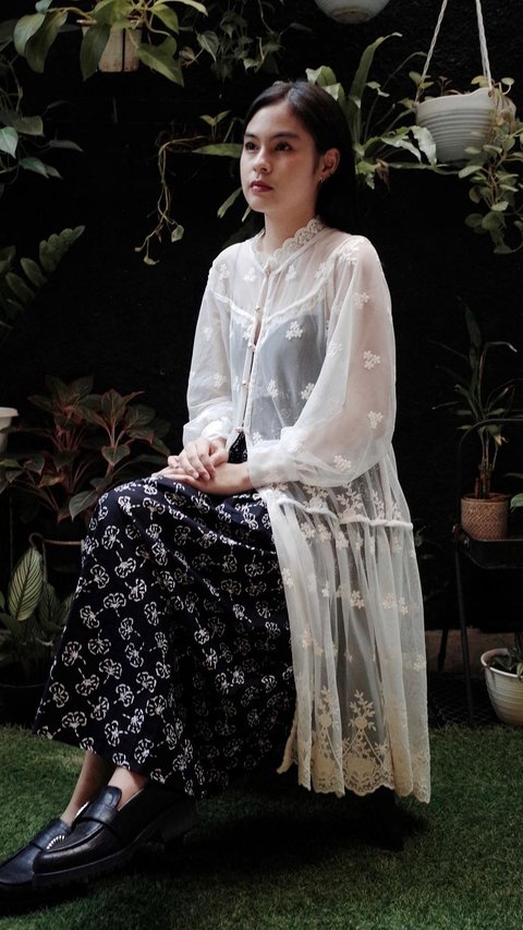 Potret Inarah Syarafina Kekasih Umay Shahab, Punya Karier Mentereng di Usia Muda!