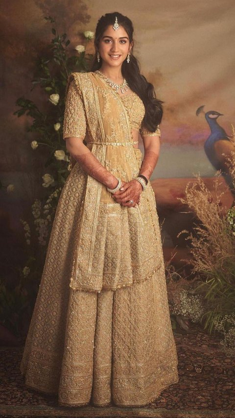 Portrait of Radhika Merchant, the Prospective Daughter-in-Law of the Richest Person in Asia, She's No Ordinary Person!