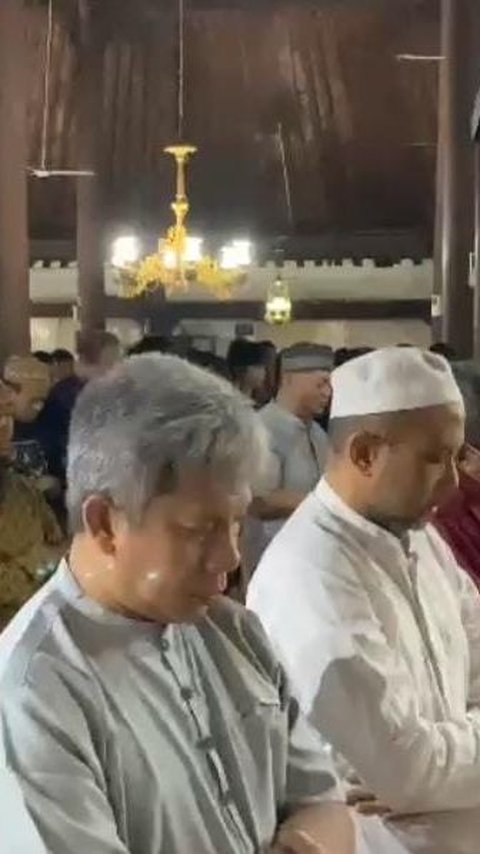 Sambut Puasa Ramadan, Ini Momen Khusyuk Salat Tarawih Pertama di Masjid Gedhe Kauman Yogyakarta