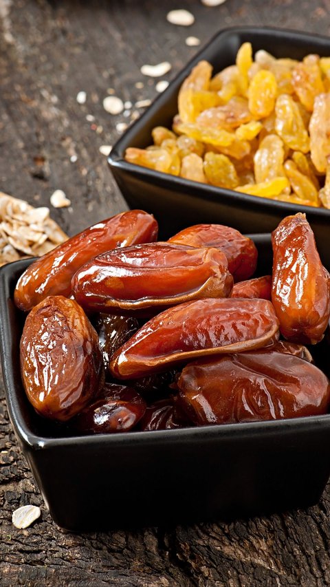 5 Benefits of Eating Dates in the Month of Ramadan, a Fruit Rich in Nutrients that Quickly Restores Energy after Fasting All Day