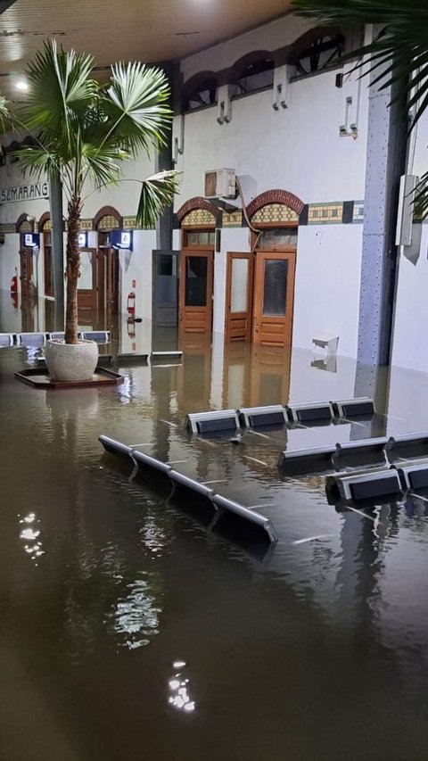 Semarang Banjir, Empat Perjalanan Kereta Api Relasi Solobalapan Batal