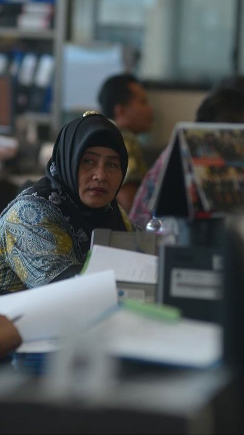 Anggaran untuk Bayar THR dan Gaji ke-13 PNS Nyaris Rp100 Triliun