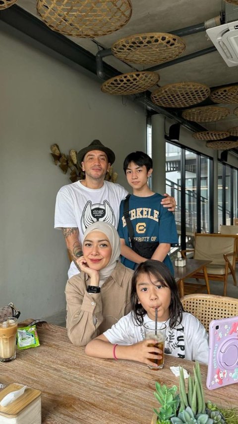 Once Provided Rp50 Thousand for His Wife's Alimony, Take a Look at the Portrait of Gary Iskak and Richa Novisha's Family