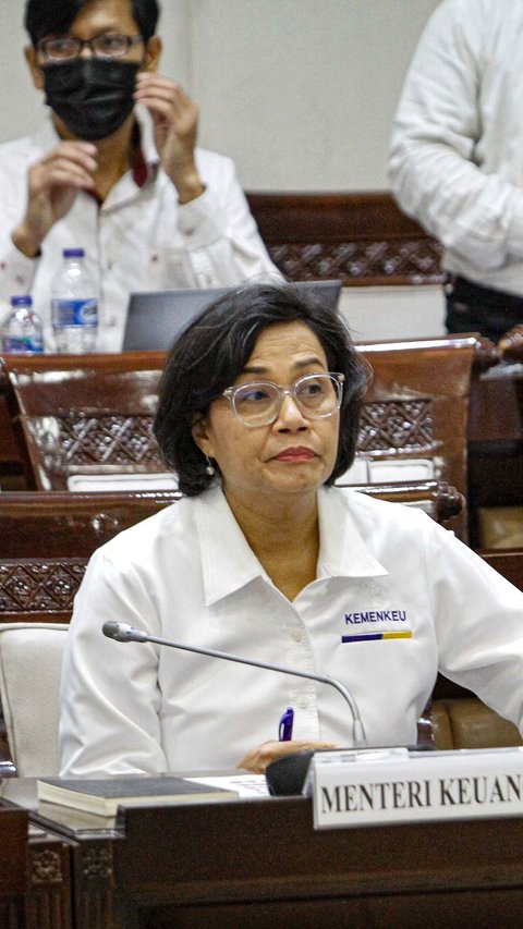 VIDEO: Respons Sri Mulyani Soal Makan Siang Gratis Ambil Dana Bos: Ya Tidak Lah Bu, Belum