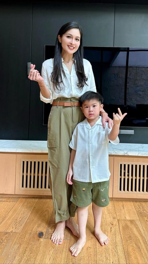 Rich Since Early Age, 9 Photos of These Celebrity Kids Have a 'Young Gentleman' Aura, Sandra Dewi's Son is So Cool!
