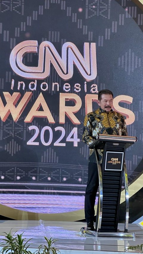 Jaksa Agung Apresiasi CNN Indonesia Award ”Dari Sulsel Untuk Nusantara”