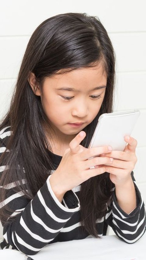 4 Negative Effects If Children's Screen Time Is Not Limited