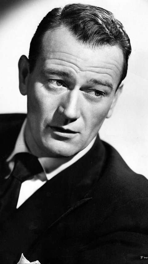 John Wayne Quotes: 40 Inspirational and Memorable Words from the Legendary Actor